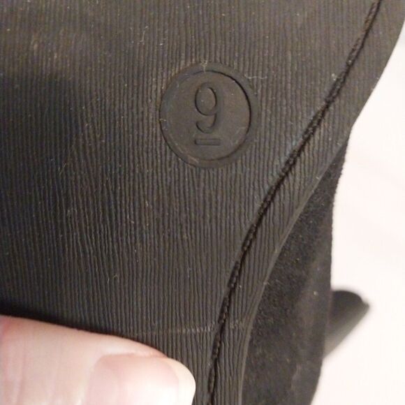 Falls Creek  Booties Sz 9 Black Cut Out Zippered Back Faux Suede Western Cowgirl - Picture 9 of 12